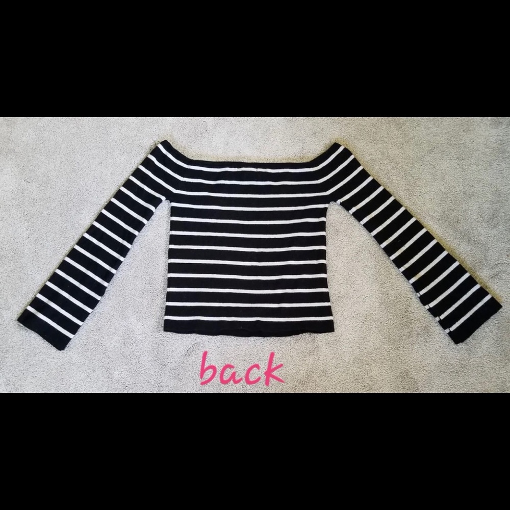 Sweater - Picture 4 of 4